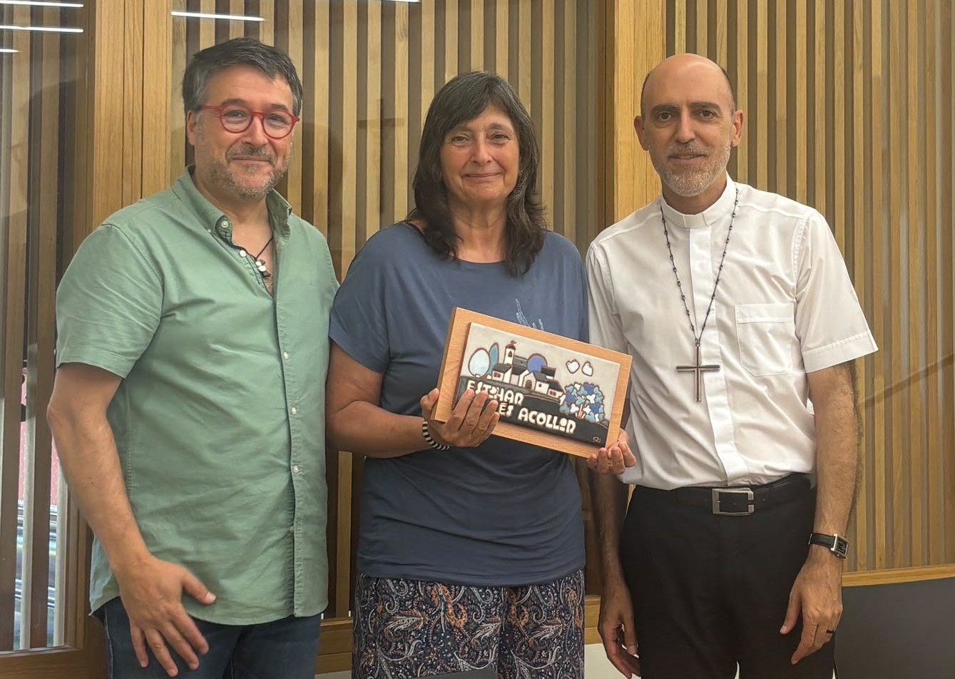 Relleu a la Secretaria General de Càritas Diocesana
